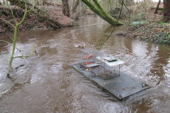 De Oossink/Bemersbeek bij Kotten met vangkooi van het Waterschap