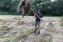Gerrit, met net niet teveel hooi op de vork