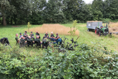 Koffie (met koek) en gezelligheid hoort er bij 